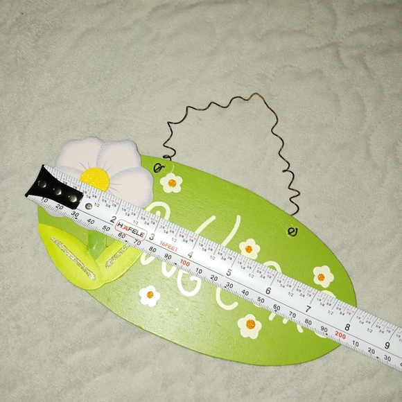 Vintage Spring "Welcome" Sign - Picture 5 of 7